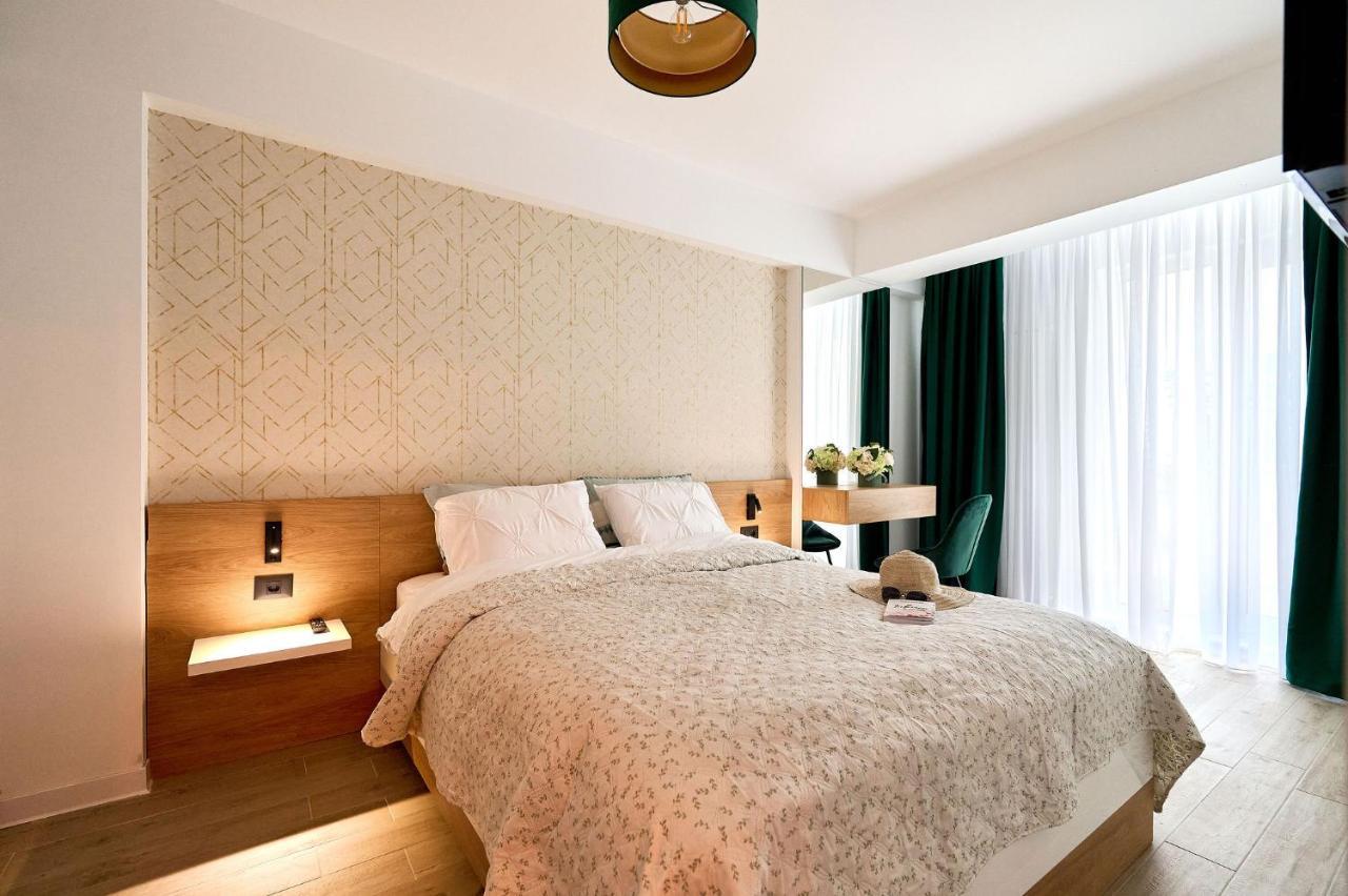 Vlezal Apartment Spa&Pool Beach Resort Mamaia Exteriör bild