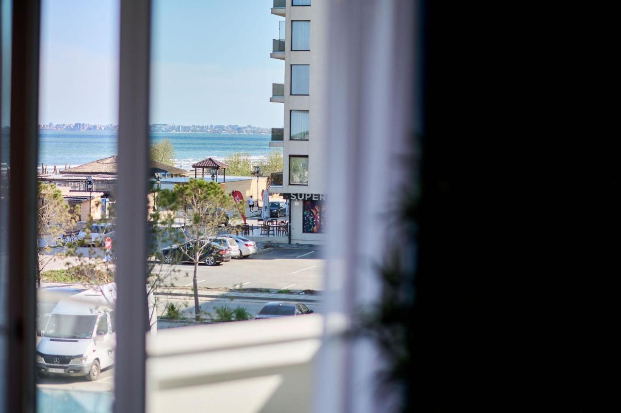 Vlezal Apartment Spa&Pool Beach Resort Mamaia Exteriör bild